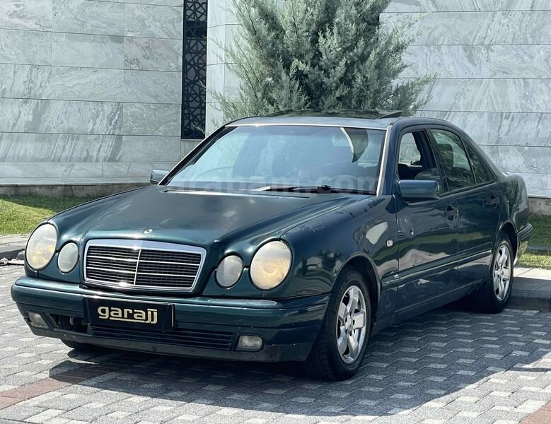 Galeriden Mercedes - Benz E 200 Classic 1996 Model Kayseri 4