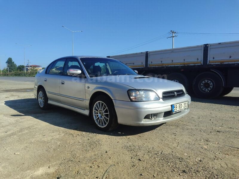 Sahibinden Subaru Legacy 2.0 GL 2001 Model 2