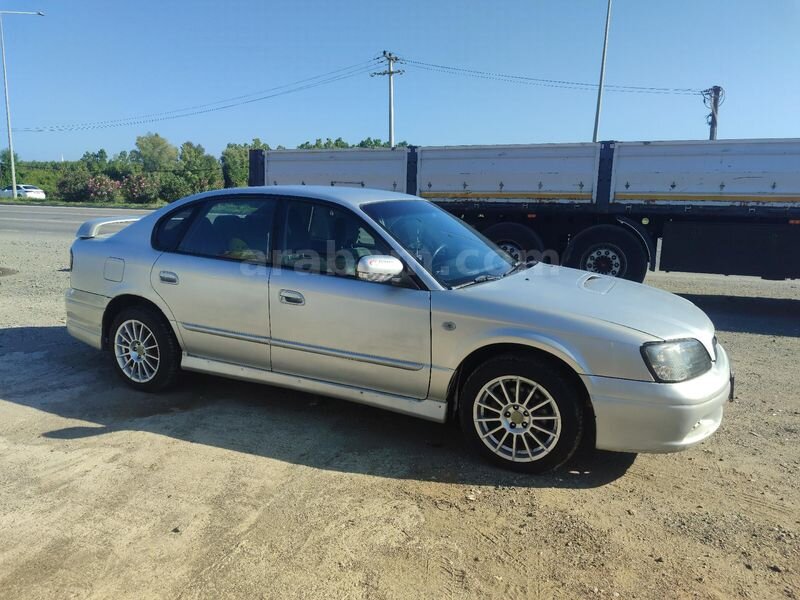 Sahibinden Subaru Legacy 2.0 GL 2001 Model 3