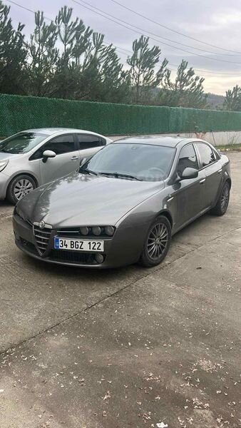 Sahibinden Alfa Romeo 159 1.9 JTD Distinctive 2008 Model