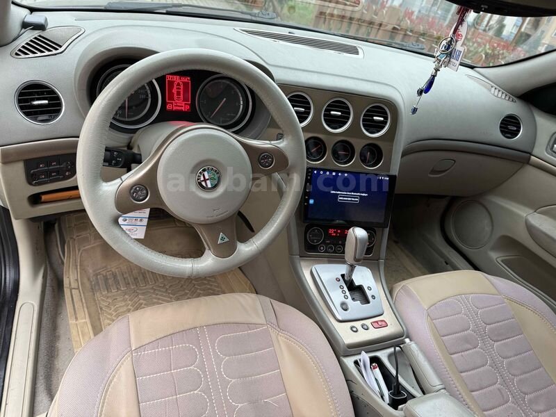 Sahibinden Alfa Romeo 159 1.9 JTD Distinctive 2008 Model 2
