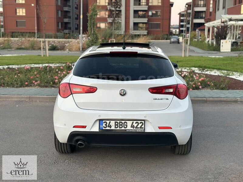 2017 GIULIETTA 1.6 DİZEL OTOMATİK-CAM TAVAN-XENON 7
