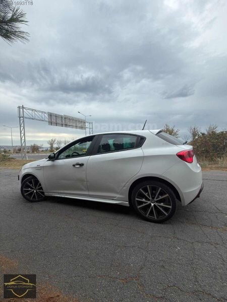 2020 GIULIETTA SPRINT - SUNROOF - DEĞİŞENSİZ - BAKIMLI 6