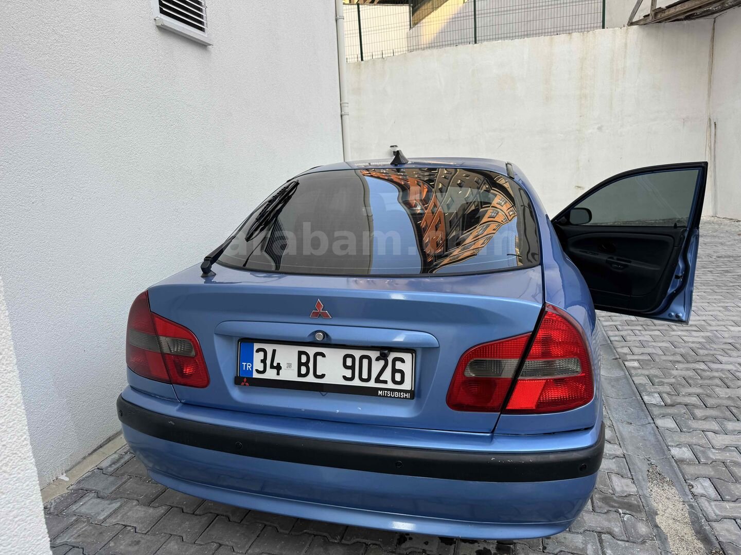 Sahibinden Mitsubishi Carisma 1.6 Avance 2001 Model 3