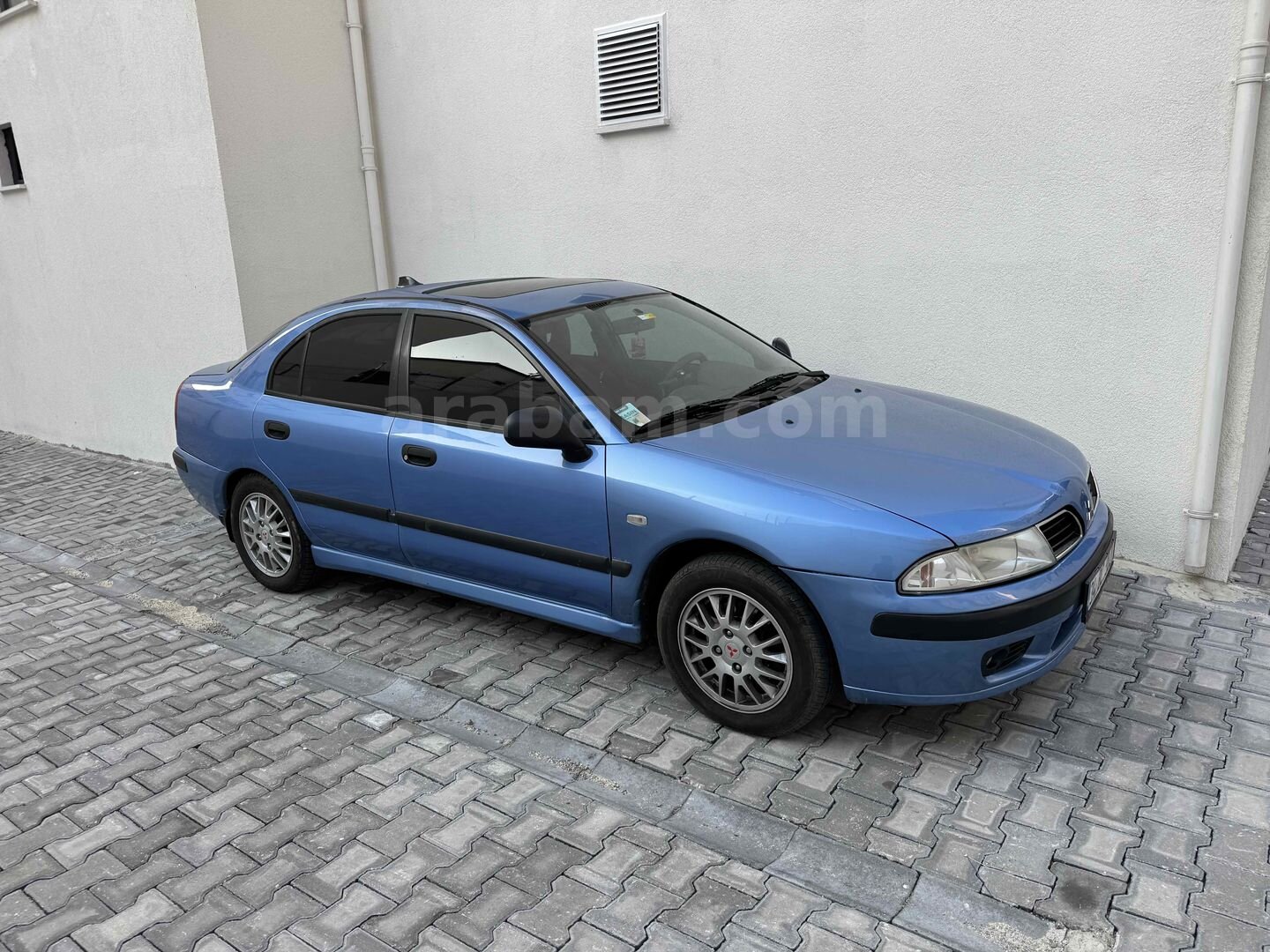 Sahibinden Mitsubishi Carisma 1.6 Avance 2001 Model 2
