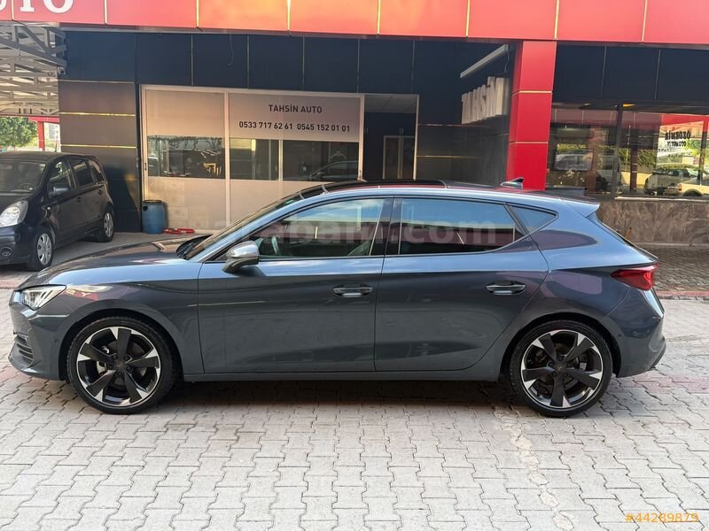2024 16 BİN KM' DE CAM TAVAN ELEKTİRİKLİ KOLTUK MATRİX BEATS SES 2