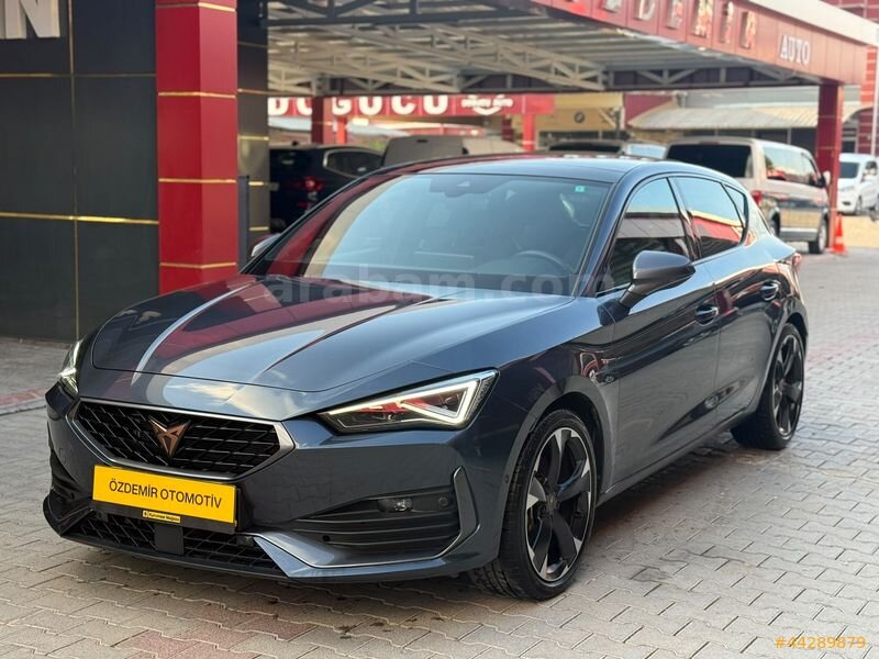2024 16 BİN KM' DE CAM TAVAN ELEKTİRİKLİ KOLTUK MATRİX BEATS SES