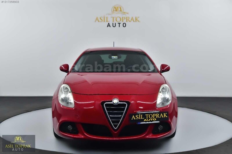 215 PEŞİN KALAN KREDİ / 2013 MODEL ALFA ROMEO GİULİETTA 1.6 JTD 3