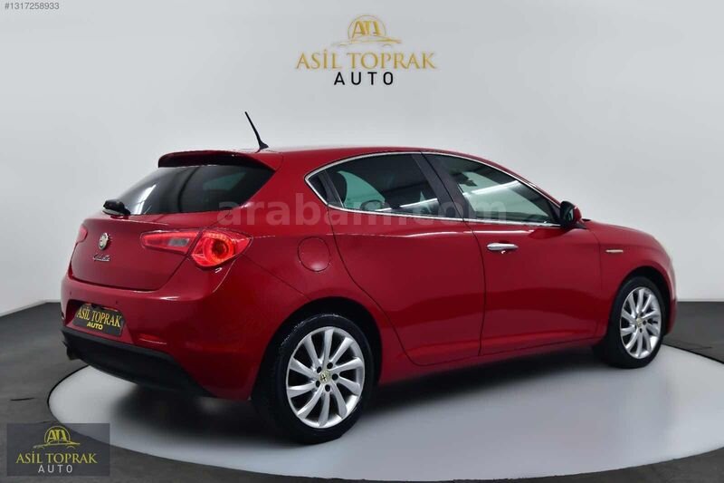 215 PEŞİN KALAN KREDİ / 2013 MODEL ALFA ROMEO GİULİETTA 1.6 JTD 7