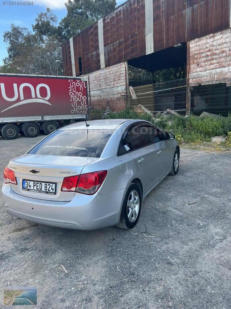 ADİLCEVAZ otodan 2010 otomatik bakımlı Chevrolet cruze 4
