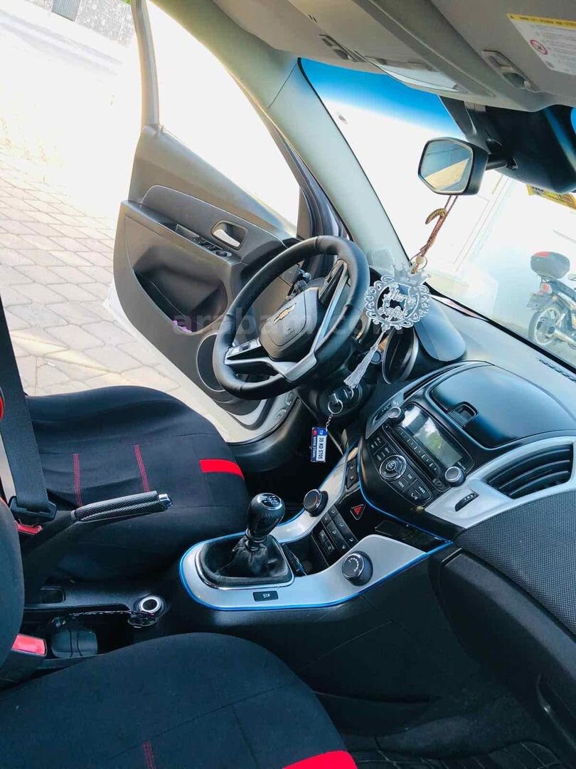 Sahibinden Chevrolet Cruze 1.6 Sport 2013 Model 3