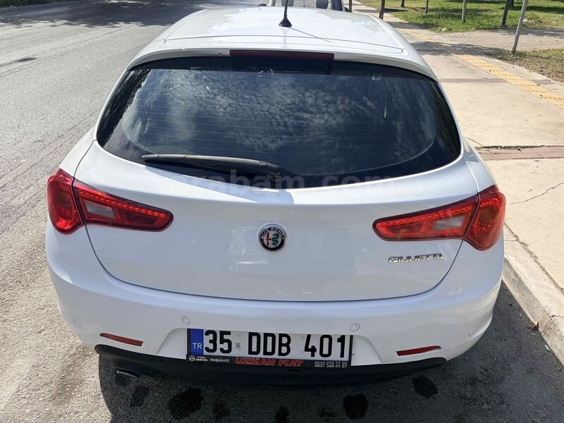 Sahibinden Alfa Romeo Giulietta 1.6 JTD Progression 2016 Model 3