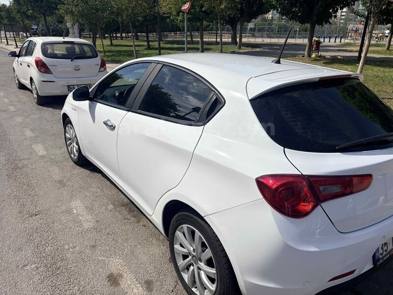 Sahibinden Alfa Romeo Giulietta 1.6 JTD Progression 2016 Model 4