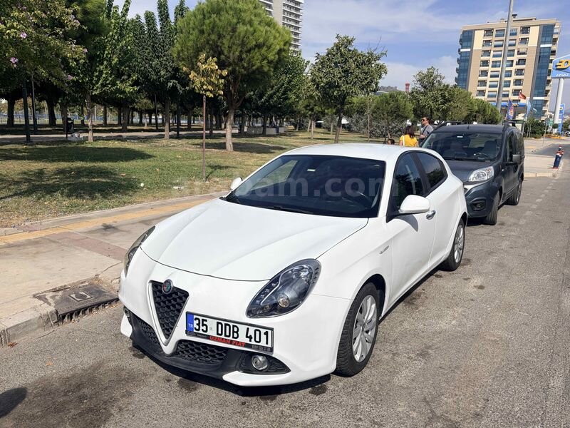 Sahibinden Alfa Romeo Giulietta 1.6 JTD Progression 2016 Model