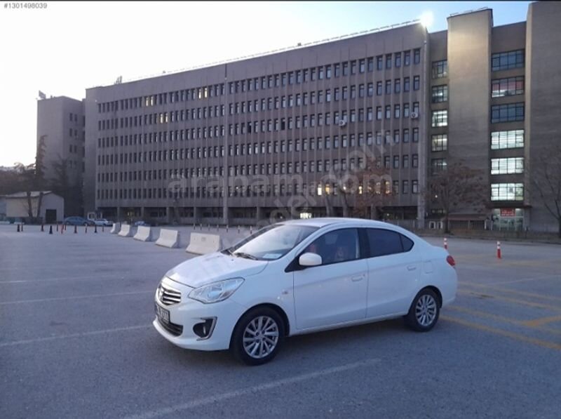İlk Sahibinden, Servis Bakımlı, Manuel Mitsubishi Attrage