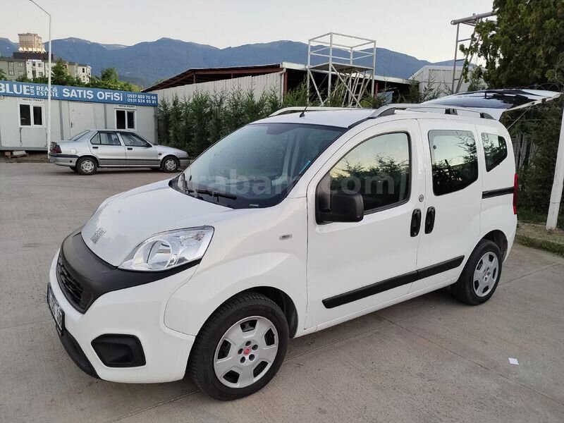 Sahibinden 2023 Model Fiorino 95 lik 100.000 KM Beyaz