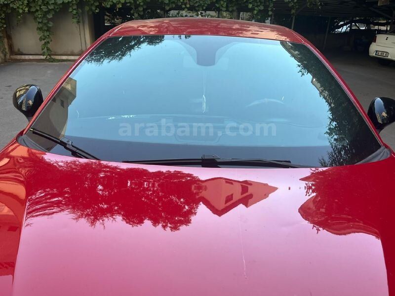 Sahibinden Alfa Romeo Giulietta 1.6 JTD Distinctive 2012 Model İstanbul 158.000 KM Kırmızı 3