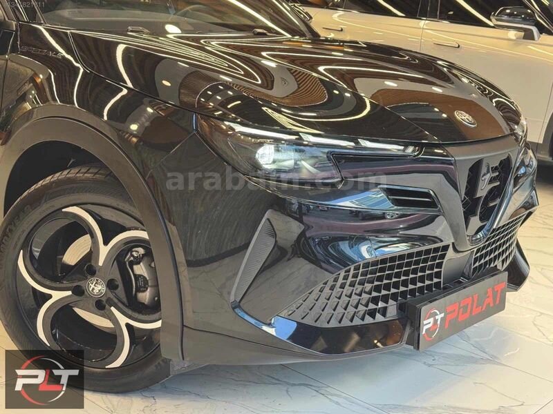 POLAT'TAN 2025 ALFA ROMEO JUNİOR IBRİDA SPECİALE+ 15DK KREDİ İMK 4