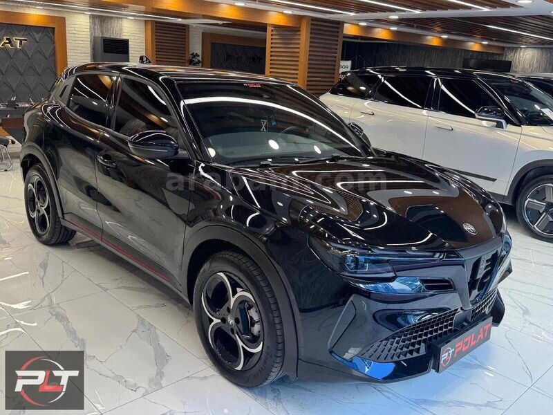 POLAT'TAN 2025 ALFA ROMEO JUNİOR IBRİDA SPECİALE+ 15DK KREDİ İMK 7