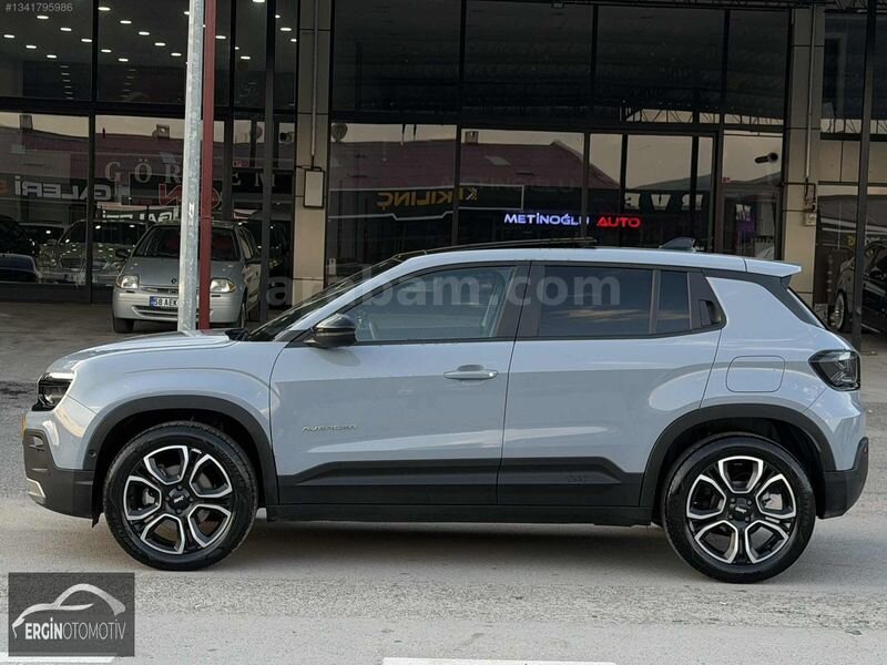2025 AVENGER SADECE 26.000KM'DE HATASIZ-BOYASIZ-HYBRİD-NARDO GRİ 4