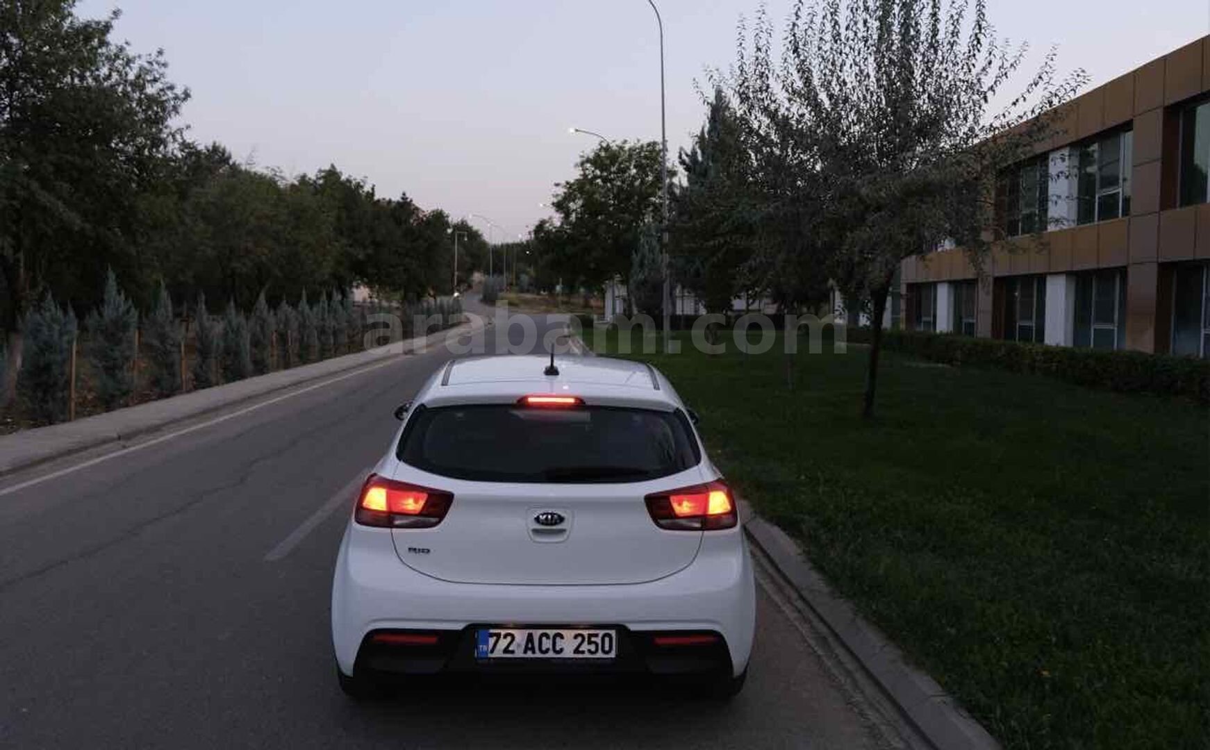 Sahibinden Kia Rio 1.25 CVVT Cool 2021 Model 2
