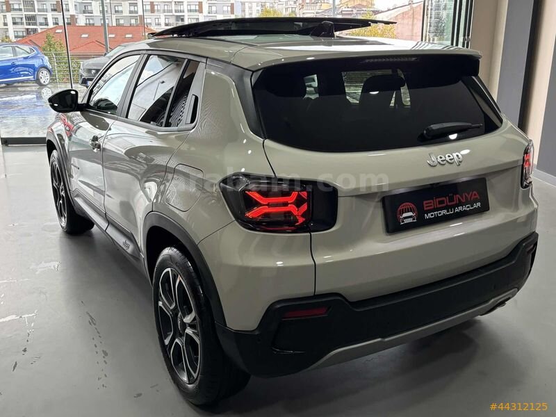 2026 JEEP AVENGER HYBRİD SUMMİT 6 BİNDE-KUM BEJİ-%20 KDV 5