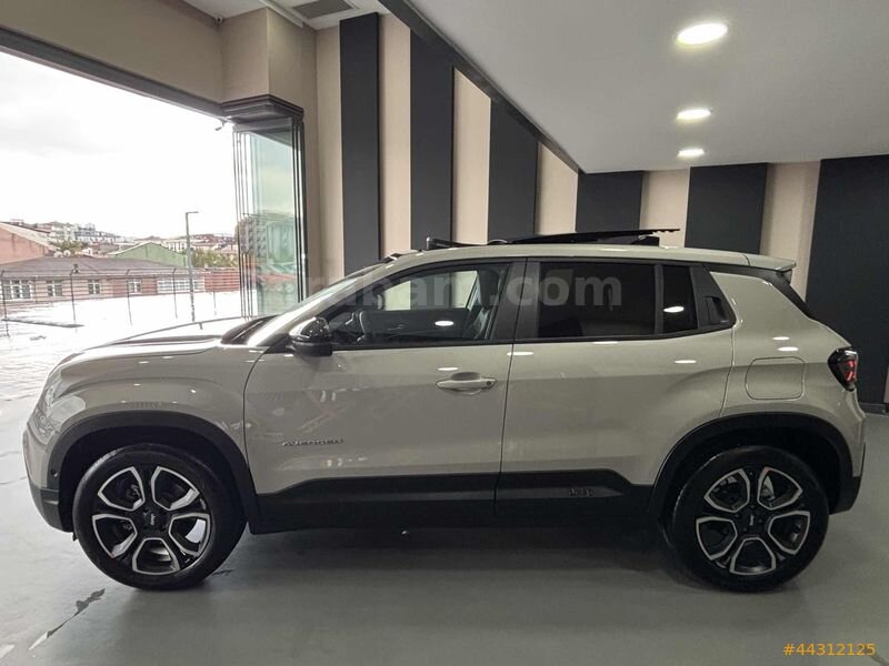 2026 JEEP AVENGER HYBRİD SUMMİT 6 BİNDE-KUM BEJİ-%20 KDV 4