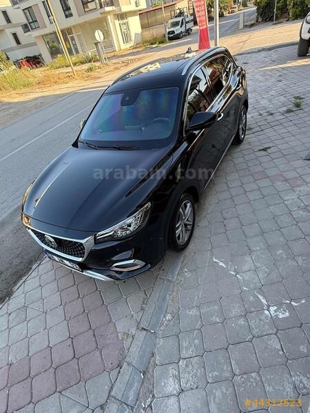 ÇAMLICA HATASIZ AYARINDA 2023 MG HS 1.5T GDI LUXURY 50BİN KM 2