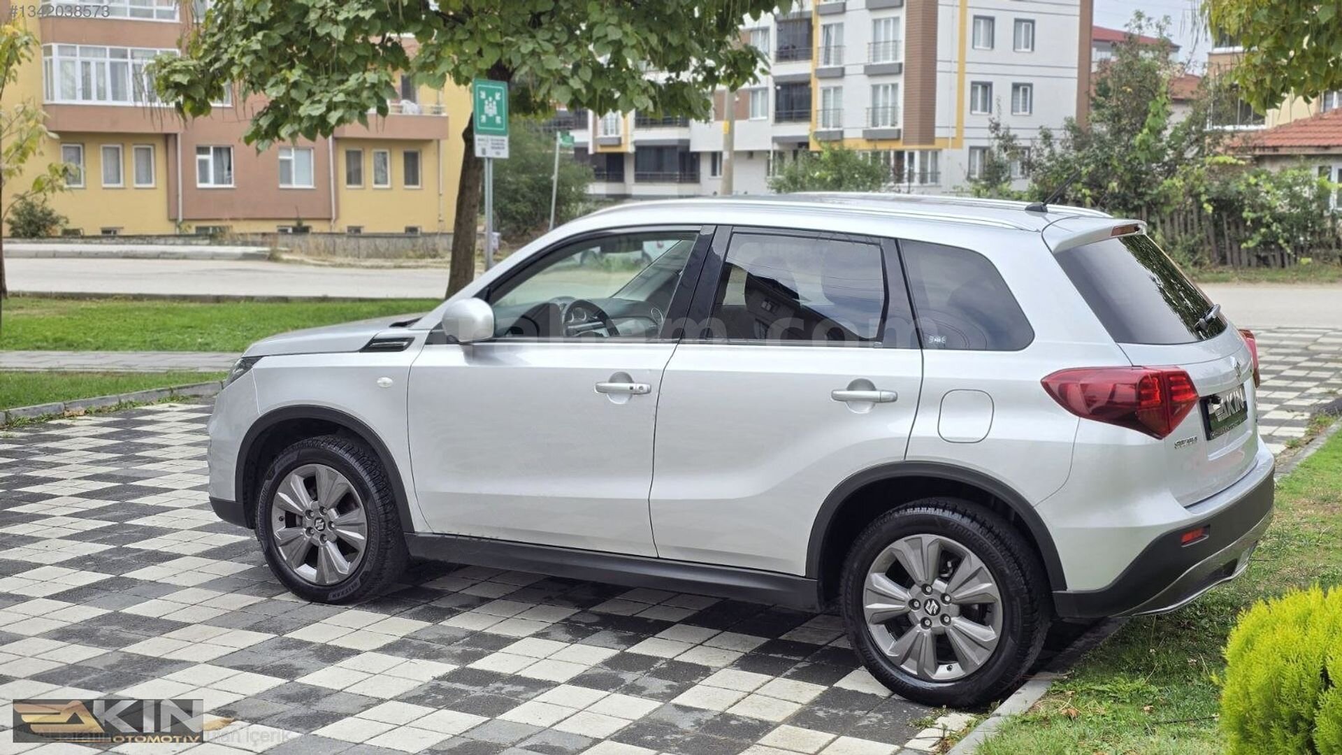 %20Peşin~12AY%0Faiz~SuzukiVitara~2022~1.4Hibrit~4X4~Full-BOYASIZ 6