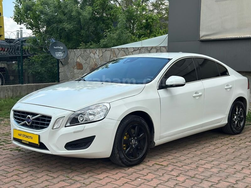 VOLVO S60 DİZEL OTOMATİK PREMİUM AİLE ARACI DÜŞÜK YAKIT YÜKSEK KONFOR 2