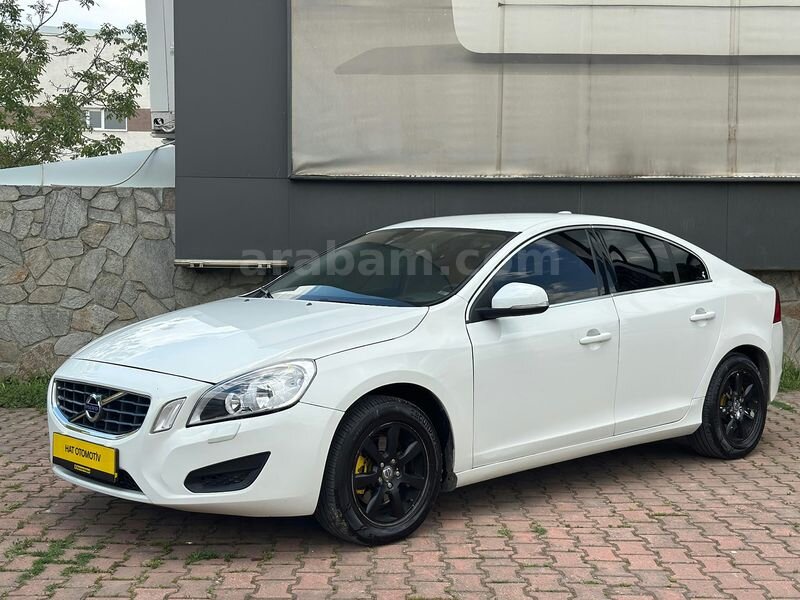 VOLVO S60 DİZEL OTOMATİK PREMİUM AİLE ARACI DÜŞÜK YAKIT YÜKSEK KONFOR