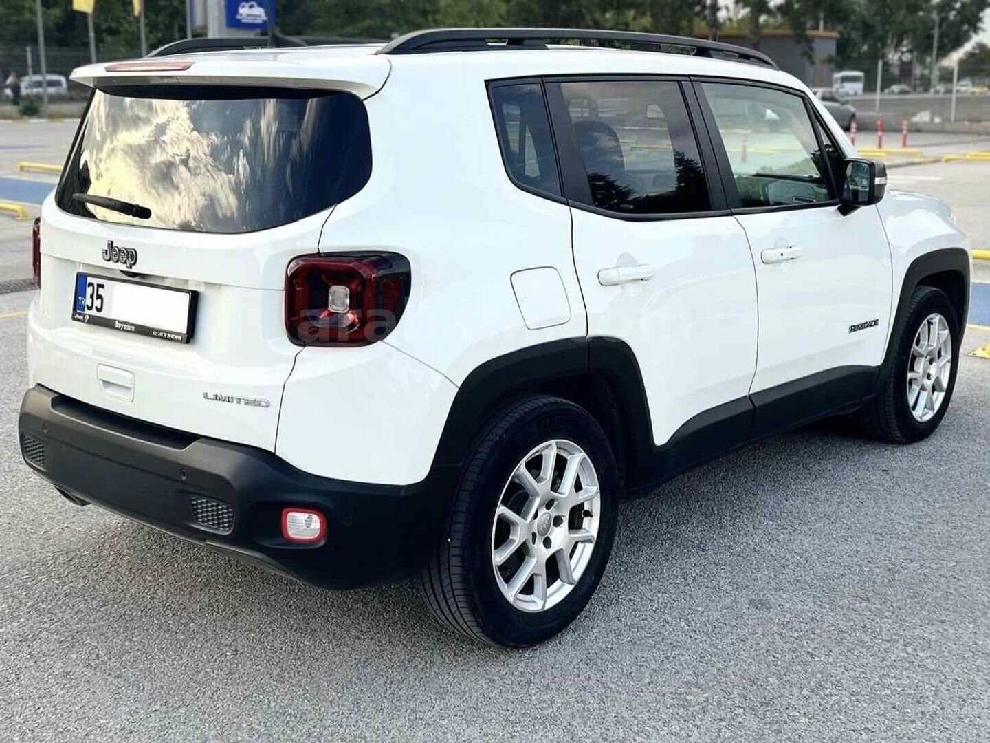 Sahibinden Temiz Jeep Renegade 1.6 MultiJet Limited 2020 Model 49.000 KM Beyaz (Tam otomatik) 7