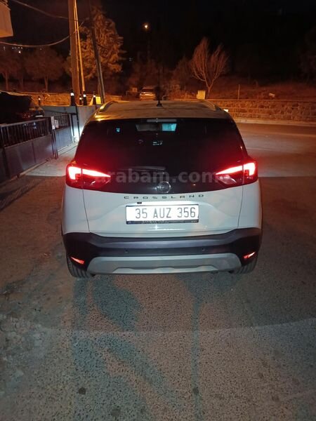 Sahibinden Opel Crossland 1.5 T Essential 2021 Model 49.550 KM Beyaz 3
