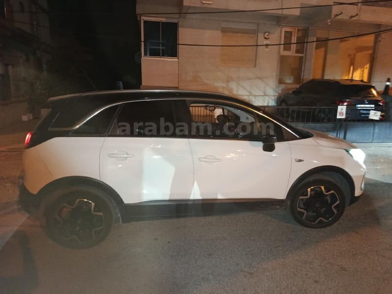 Sahibinden Opel Crossland 1.5 T Essential 2021 Model 49.550 KM Beyaz 5