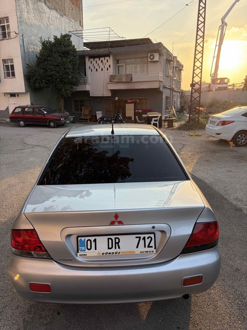 Sahibinden Mitsubishi Lancer 1.6 Comfort 2004 Model Adana 5
