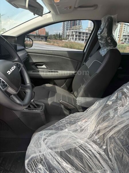 Sahibinden Dacia Sandero Stepway 1.0 Tce Expression 2025 Model 6.500 KM Beyaz 4