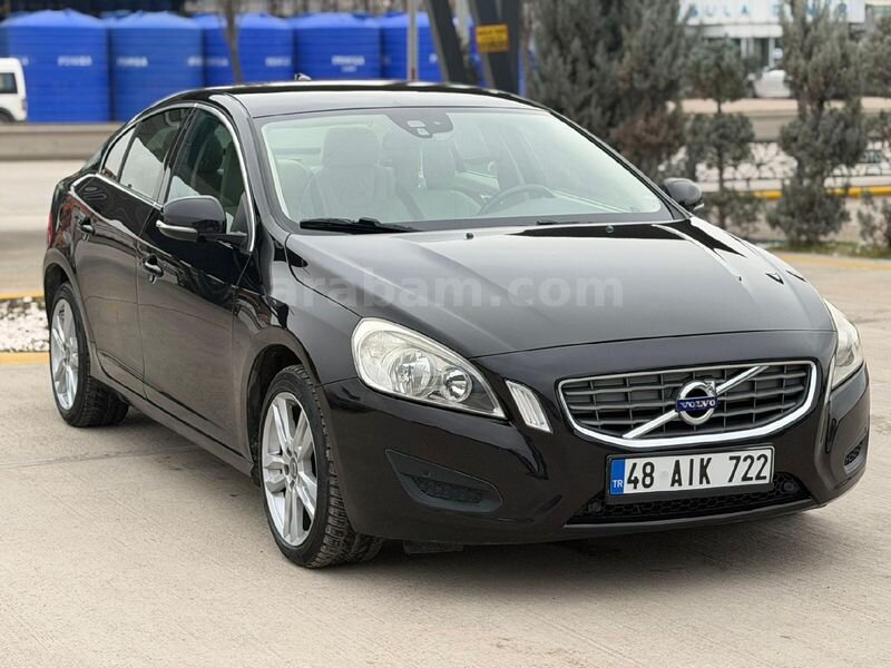 Sahibinden Volvo S60 1.6 D Advance 2013 Model 246.000 KM Siyah 2