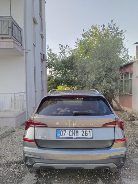 Sahibinden Skoda Kamiq 1.0 TSI Premium 2025 Model 6