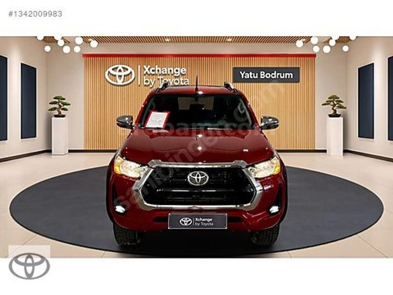 YATU-BODRUM 2022 HILUX 2.4 D-4D 4X2 ADVENTURE A/T 2