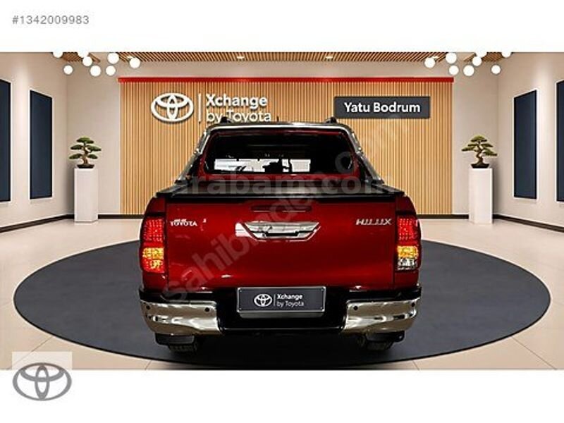 YATU-BODRUM 2022 HILUX 2.4 D-4D 4X2 ADVENTURE A/T 5
