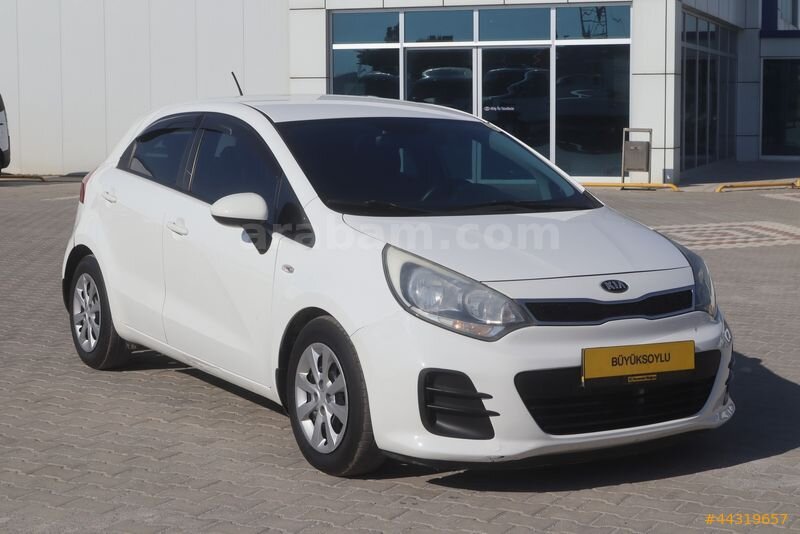 BÜYÜKSOYLU FİLO/2015 MODEL KIA RIO 1.4 CRDI COMFORT 90 HP