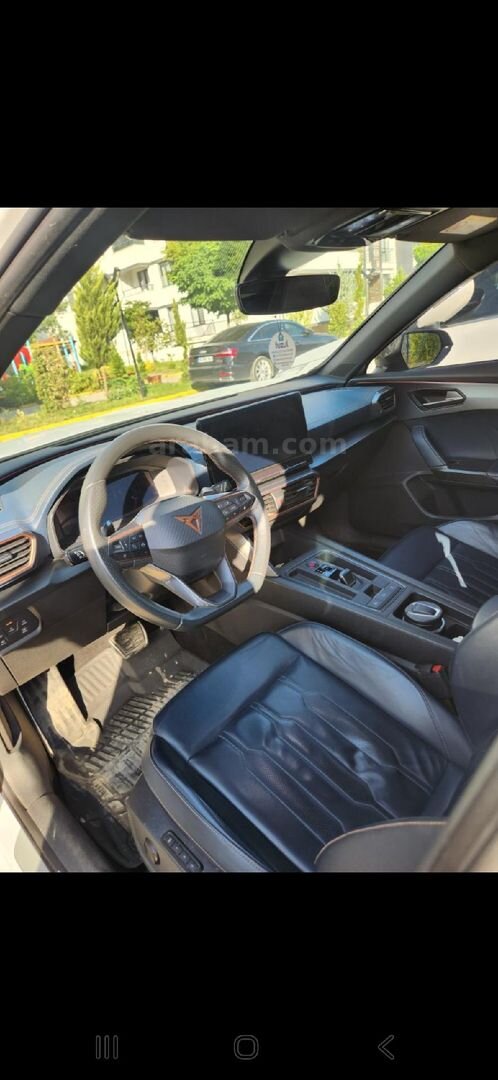Sahibinden Cupra Formentor 1.5 TSI 2023 Model 44.000 KM Beyaz 6