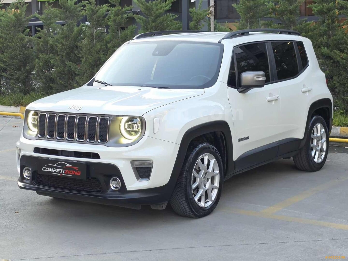 COMPETİZİONE 2019 JEEP RENEGADE 1.6 MULTİJET HATASIZ BOYASIZ 4