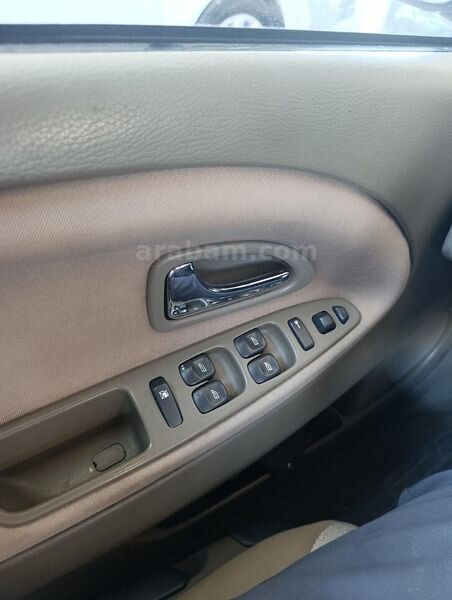 Sahibinden Volvo S40 1.6 2004 Model 227.000 KM Gri 5
