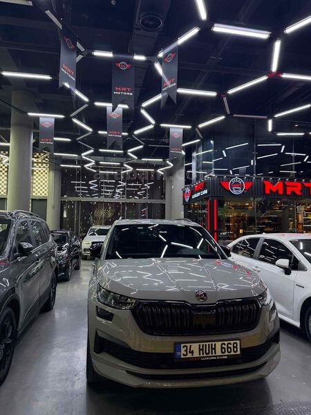 Sahibinden Skoda Kodiaq 1.5 TSI Sportline 2023 Model 90.000 KM Gri 7