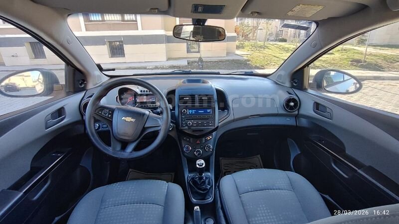 Sahibinden Chevrolet Aveo 1.3 D LS 2012 Model 132.000 KM Beyaz 3