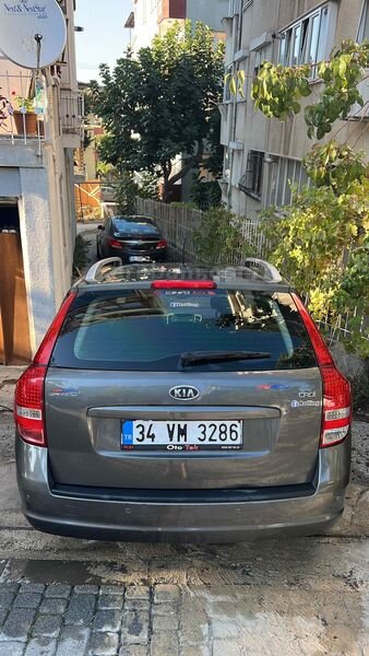 Sahibinden Kia Ceed 1.6 CRDi Concept SW 2011 Model 4