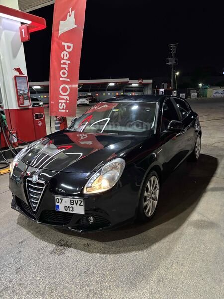 Sahibinden Alfa Romeo Giulietta 1.4 TB MultiAir Distinctive 2011 Model