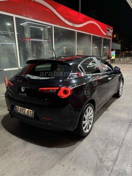 Sahibinden Alfa Romeo Giulietta 1.4 TB MultiAir Distinctive 2011 Model 6