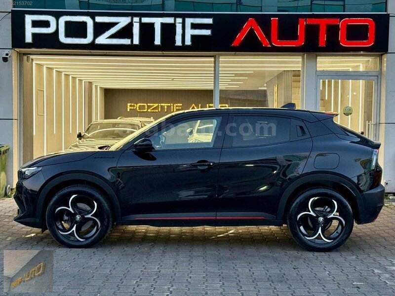 2025 Junior Ibrida 1.2 MHEV Speciale+ HATASIZ 5